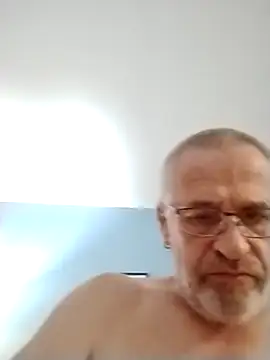 Snapshot of geilerschwanz64 chatting on 10.26.25 geilerschwanz64 online show from 10.26.25