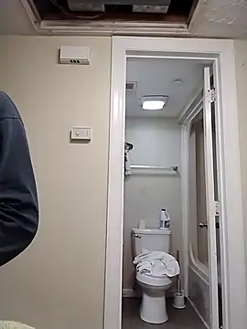 Snapshot of geilerschwanz64 chatting on 11.11.25 geilerschwanz64 online show from 11.11.25