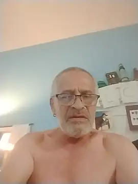 Snapshot of geilerschwanz64 chatting on 05.28.26 geilerschwanz64 online show from 05.28.26