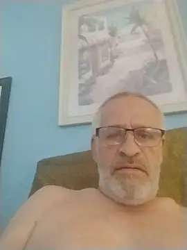 Snapshot of geilerschwanz64 chatting on 05.29.26 geilerschwanz64 online show from 05.29.26