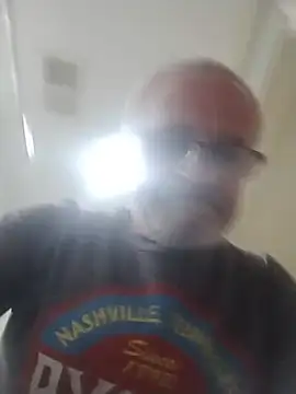 Snapshot of geilerschwanz64 chatting on 05.31.26 geilerschwanz64 online show from 05.31.26