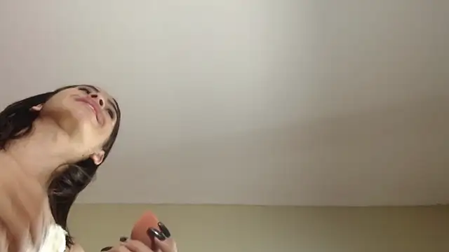 Snapshot of alice_sofia chatting on 02.20.25 alice sofia online show from 02.20.25