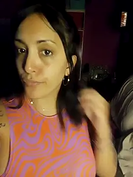 Snapshot of shishiii_11 chatting on 02.16.25 shishiii 11 online show from 02.16.25