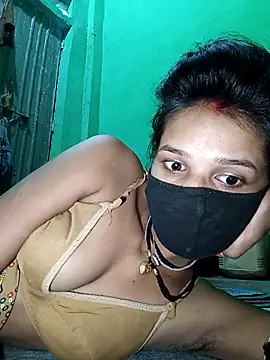 Hoty girl 143 online show from 10.31.25