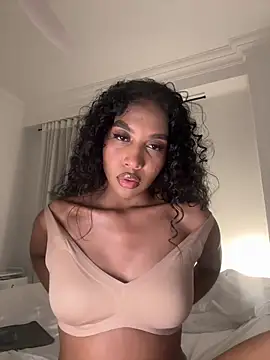 IamCrystal2 online show from 04.29.26