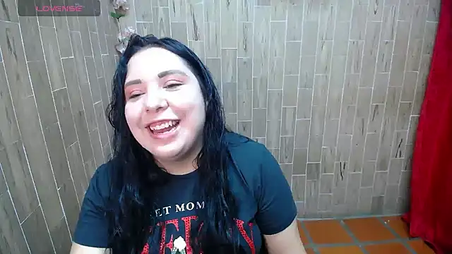 Snapshot of solyeria chatting on 01.16.26 solyeria online show from 01.16.26