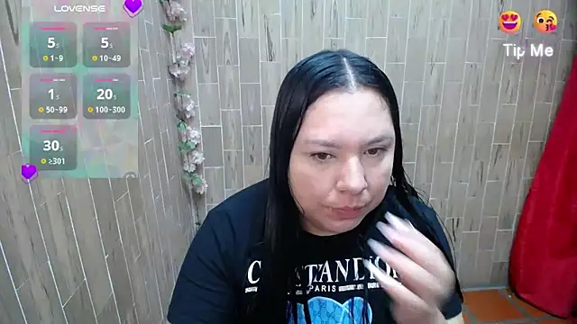 Snapshot of solyeria chatting on 03.05.26 solyeria online show from 03.05.26