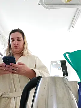 Bia sexynovaes online show from 10.15.25