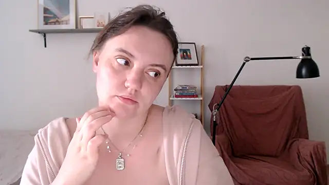 Lella Ryann  online show from 07.19.26