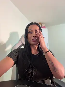 missycanoo online show from 06.17.26