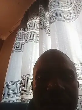 Snapshot of Flowershade chatting on 07.28.26 Flowershade online show from 07.28.26