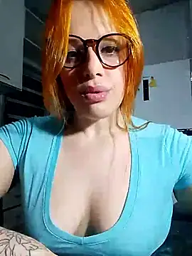 Snapshot of Bellatriz-horse chatting on 12.02.25 Bellatriz-horse online show from 12.02.25