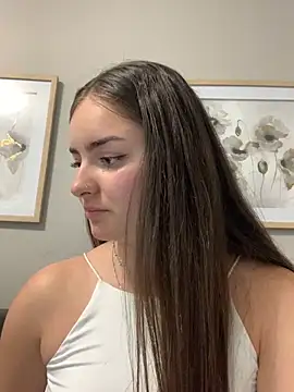 imlindapink online show from 01.29.25