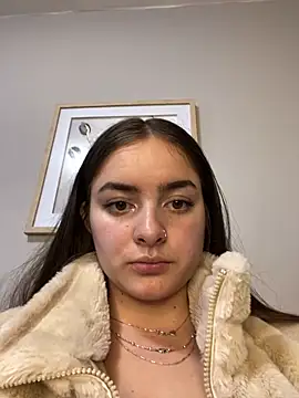 imlindapink online show from 02.11.25