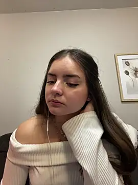 imlindapink online show from 02.27.25