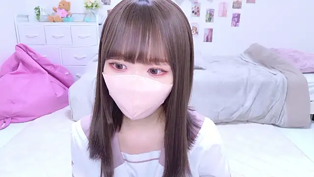 Snapshot of 328_mitsuha chatting on 09.23.25 328 mitsuha online show from 09.23.25