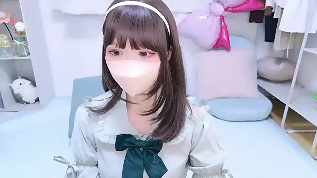 328 mitsuha online show from 05.04.26