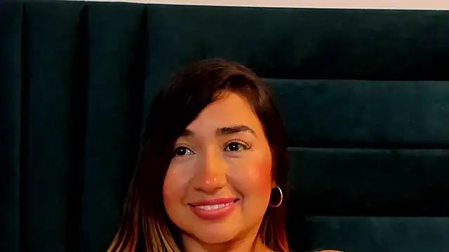 Snapshot of LisaWhite_ chatting on 03.05.25 LisaWhite online show from 03.05.25