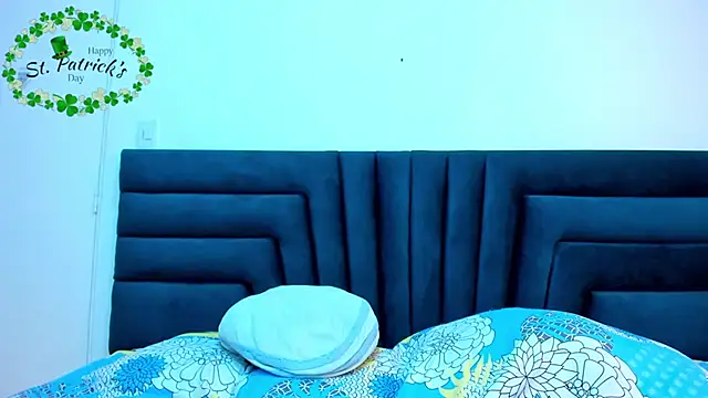 Snapshot of LisaWhite_ chatting on 03.18.25 LisaWhite online show from 03.18.25