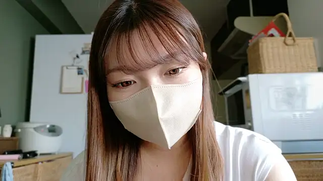  Yui  online show from 10.02.25