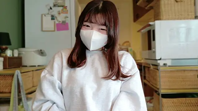  Yui  online show from 11.06.25