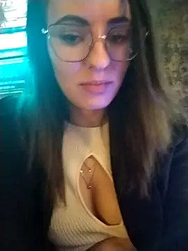 Snapshot of saidaskye chatting on 02.11.25 saidaskye online show from 02.11.25