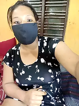 Snapshot of Radhikadavi879 chatting on 01.23.25 Radhikadavi879 online show from 01.23.25