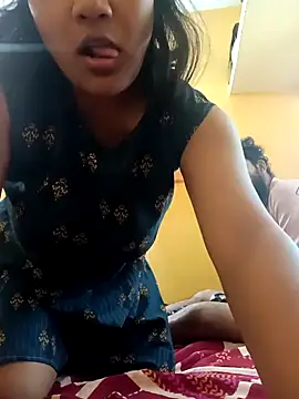 Snapshot of Radhikadavi879 chatting on 02.19.25 Radhikadavi879 online show from 02.19.25