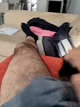 Snapshot of Satiro_Sevilla chatting on 02.24.25 Satiro Sevilla online show from 02.24.25