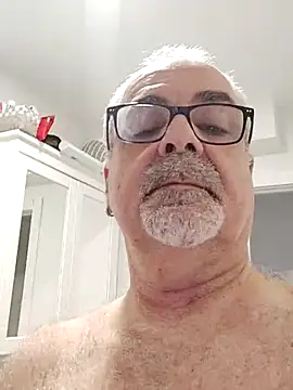 Snapshot of Satiro_Sevilla chatting on 03.21.25 Satiro Sevilla online show from 03.21.25