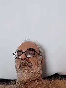 Snapshot of Satiro_Sevilla chatting on 09.11.25 Satiro Sevilla online show from 09.11.25