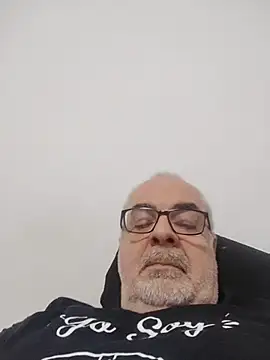 Satiro Sevilla online show from 01.17.26