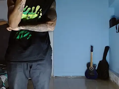 Snapshot of latino_hotxxx chatting on 01.15.26 latino hotxxx online show from 01.15.26