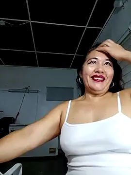 anniecoopeer online show from 03.06.25