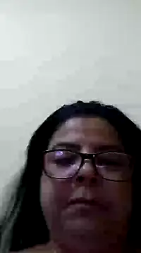 Snapshot of coroadelicia45 chatting on 01.18.25 coroadelicia45 online show from 01.18.25