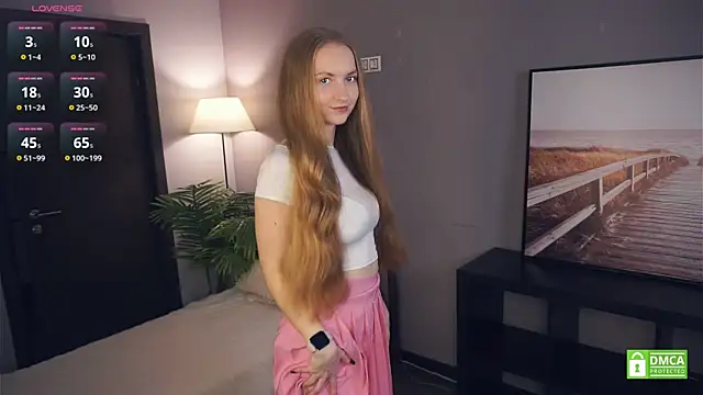 EsmaCarll online show from 12.01.25