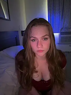 Snapshot of OverlookedHonesty9 chatting on 03.26.26 OverlookedHonesty9 online show from 03.26.26