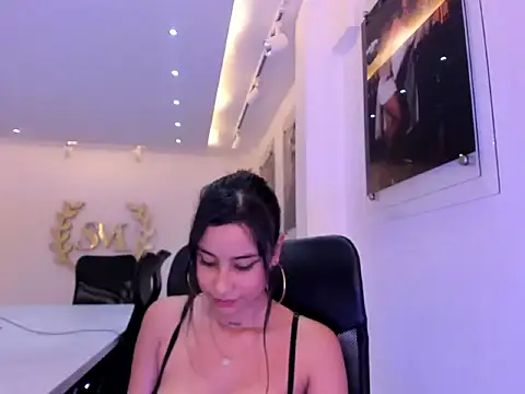 NairobiLee online show from 02.08.25