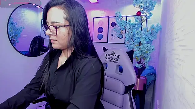 Tiara rr online show from 01.06.26