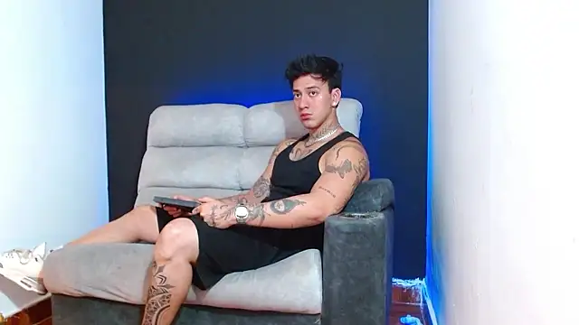 JUSTIN FULLER1 online show from 01.08.26