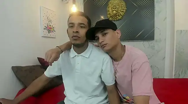 Snapshot of JordanAndAndrew chatting on 03.19.25 JordanAndAndrew online show from 03.19.25