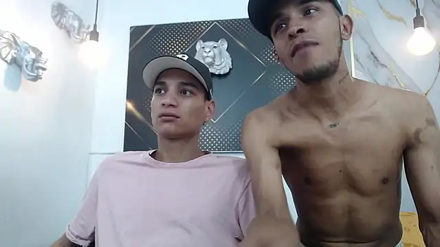 Snapshot of JordanAndAndrew chatting on 01.09.26 JordanAndAndrew online show from 01.09.26