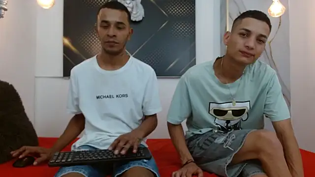 Snapshot of JordanAndAndrew chatting on 02.10.26 JordanAndAndrew online show from 02.10.26