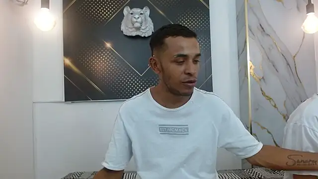 Snapshot of JordanAndAndrew chatting on 02.12.26 JordanAndAndrew online show from 02.12.26