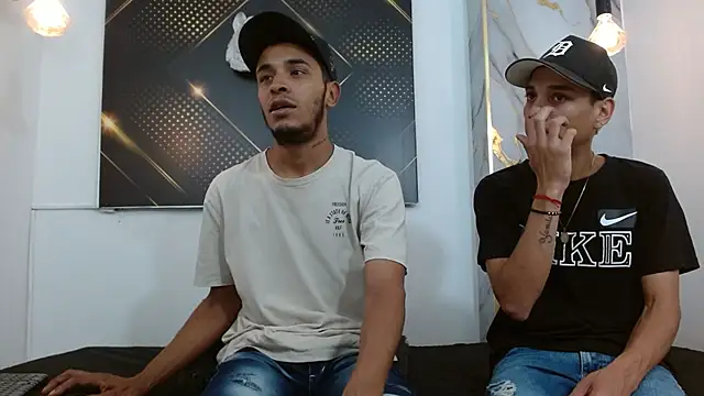 Snapshot of JordanAndAndrew chatting on 03.06.26 JordanAndAndrew online show from 03.06.26