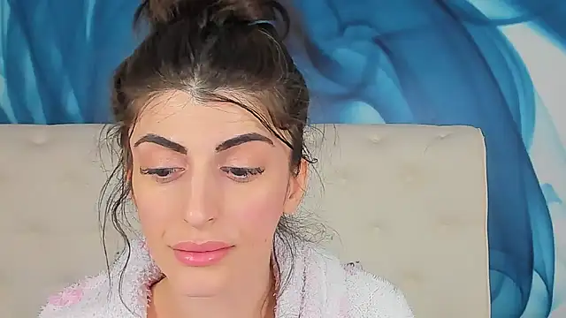 SkinnyDolly online show from 03.09.26