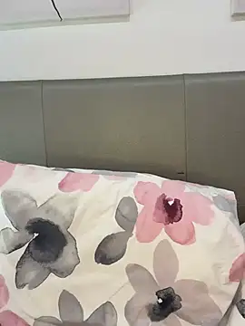 emma05 online show from 03.17.25