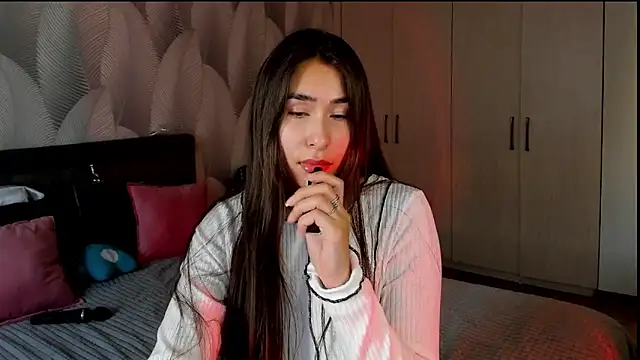 Snapshot of Bambiii_bby chatting on 12.01.25 Bambiii bby online show from 12.01.25