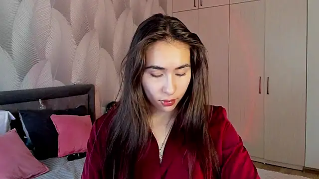 Snapshot of Bambiii_bby chatting on 12.15.25 Bambiii bby online show from 12.15.25