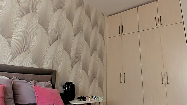 Snapshot of Bambiii_bby chatting on 02.25.26 Bambiii bby online show from 02.25.26